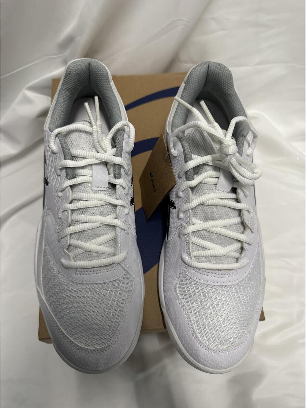 Asics Men's White and Black Athletic Sneakers